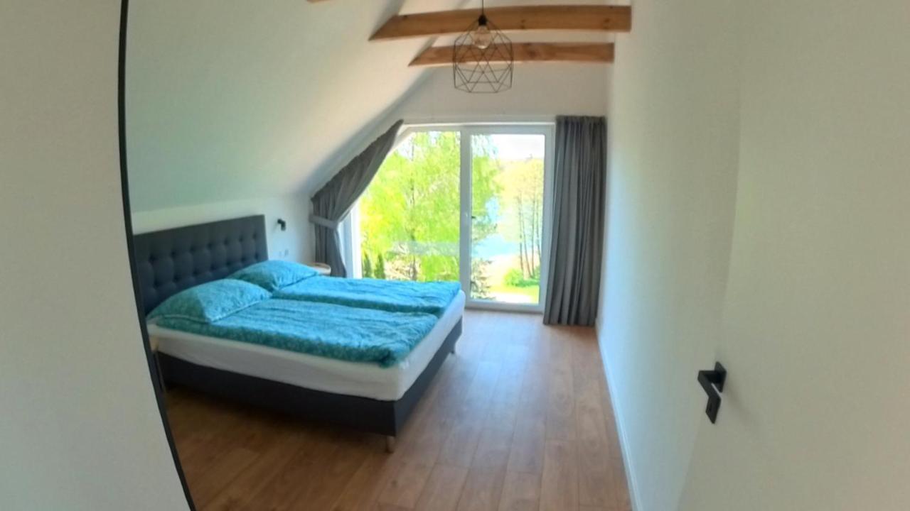 Dom Nad Jeziorem Gaja House Jadamowo Екстериор снимка