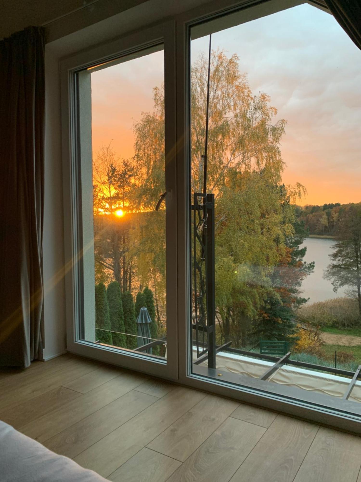 Dom Nad Jeziorem Gaja House Jadamowo Екстериор снимка