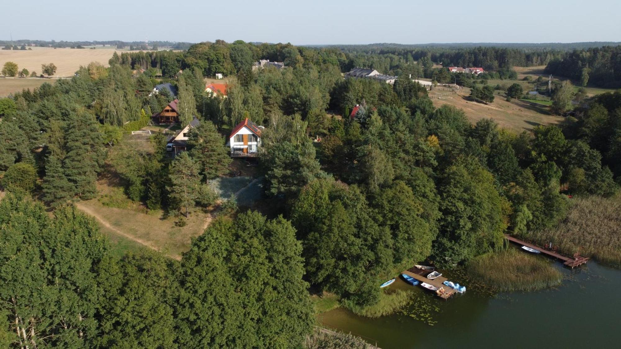 Dom Nad Jeziorem Gaja House Jadamowo Екстериор снимка