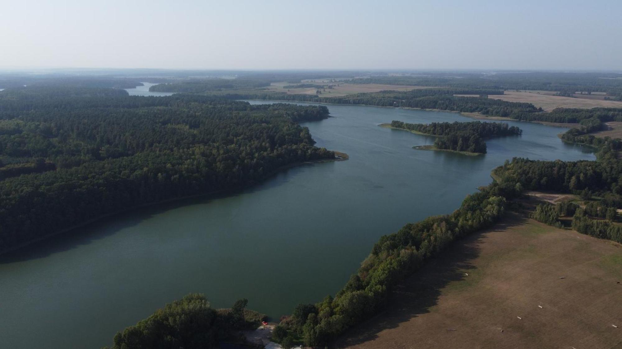 Dom Nad Jeziorem Gaja House Jadamowo Екстериор снимка